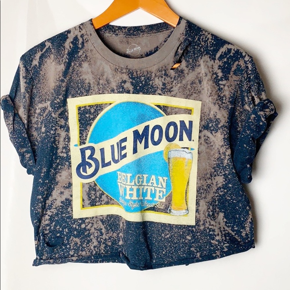 Blue Moon Brewery Custom Distressed Tee Medium